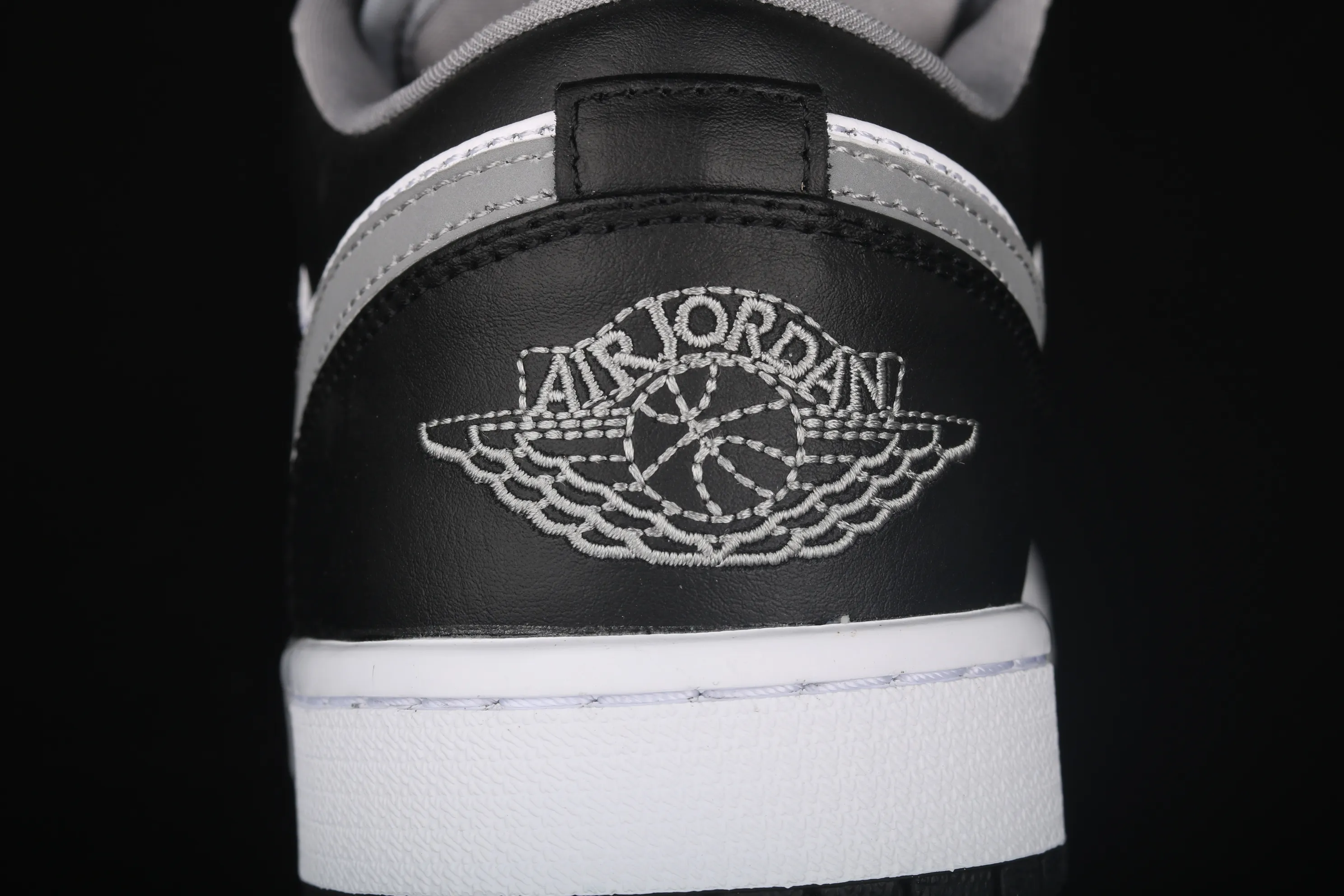 All categories Air Jordan Jordan series basketball shoes Air Jordan 1 Low Air Jordan 1 Low AJ1 Joe 1 low-top cultural and leisure sports sneakers 553558-040